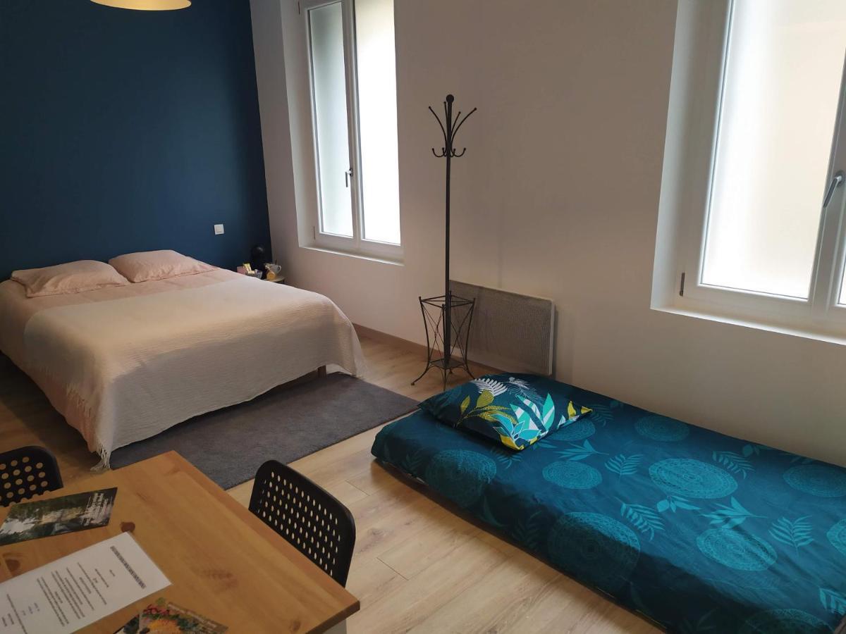 Chambre Au Coeur De Loudun Apartment ภายนอก รูปภาพ